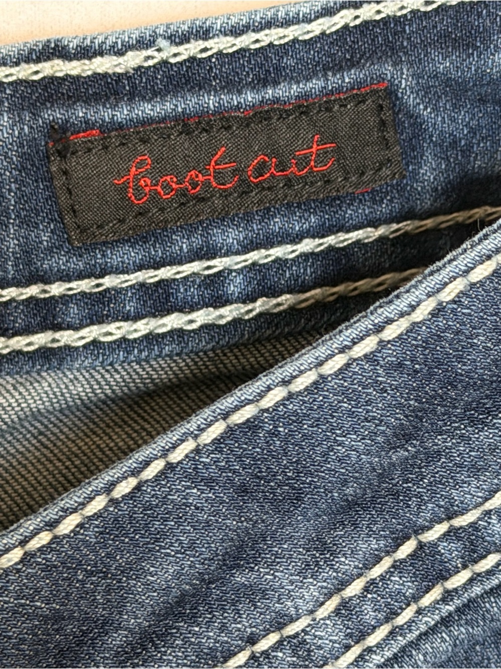 Earl Jeans Womens Size 8 Bootcut Jeans Embellished Cross Flap Pocket Denim Y2K - Picture 9 of 15